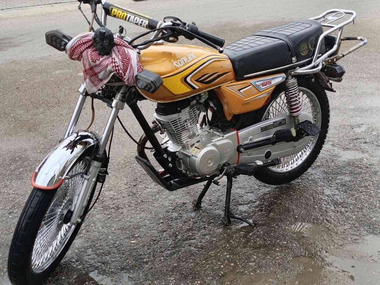 سلام عليكم دراجه اربعه كير سونك للبيع موديل 24 هاي الدراجه خمس نمر محرك ما مفتوح لا صرف لا بخار  سويج بلادي سعره550 بي مجال للطيبين مكاني كركوكك
اتصال + وتس ***********
