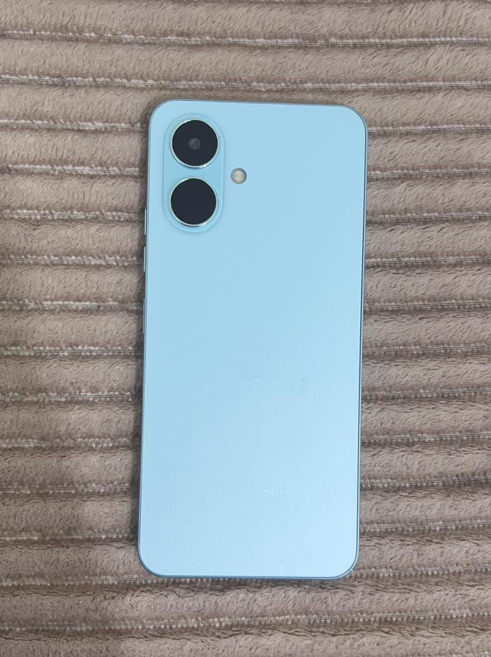 جهاز للبيع تكنو سبارك جهاز عملي وسعره مناسب ومامستخدم اقل سبوع ذاكراته ١٢٨ لونه بحري🩵سعره ١١٠ وبي مجال قليل كامل مع الكارتونه والملحقات


**إذا كنت صاحب هذا الإعلان وتريد حذفه لأي سبب، رجاءا أرسل رسالة إلى الدعم الفني**