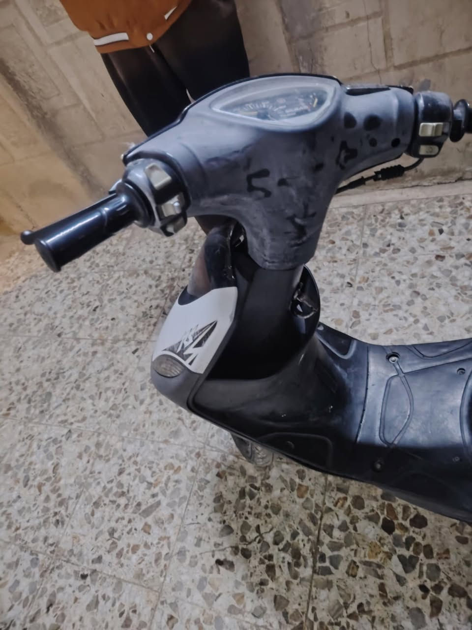 سلام عليكم دراجه ماكس للبيع
الدراجه بلادي ختم واحد
العنوان بغداد جسر ديالى الجديد
الشراي يتصل ***********
