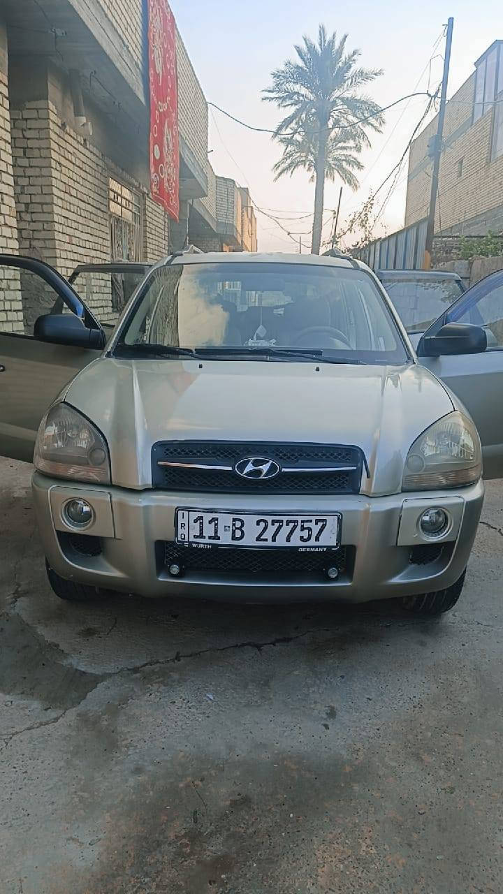 سياره توسان موديل 2006للبيع المكان بغداد سيطرة الشعب شراي يتصل وبلخدمه***********
