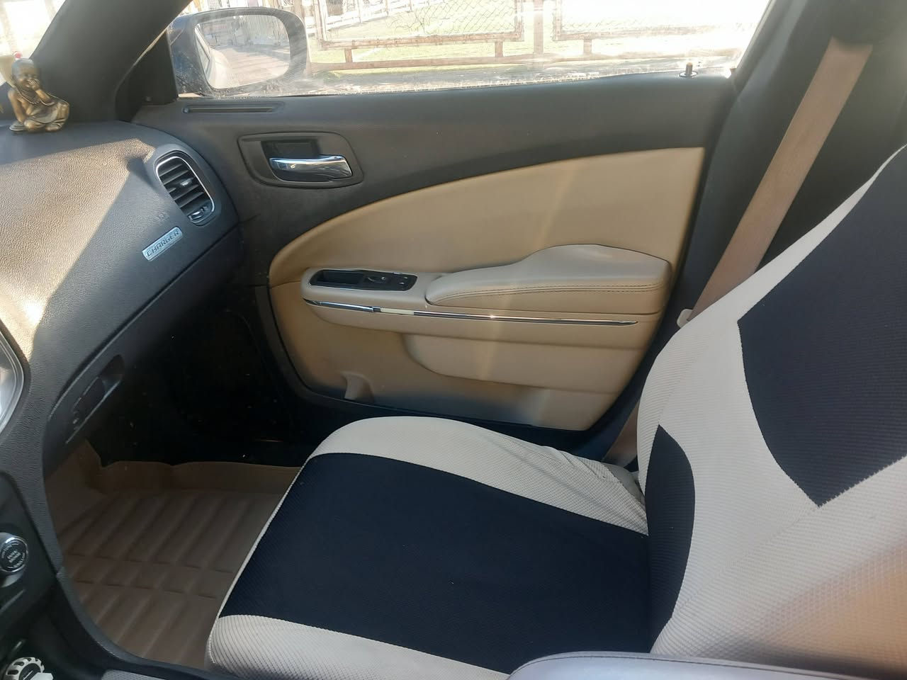 سلام عليكم   جارجر ادوات كصه قماره موديل 14 سياره جديده جيس وجاهزه من كل النواحي الف ماتخسر عليهه محرك 3600وكيرمكفولات حداديه هسه فاتحه كلهه تخم تاير جديد  هسه شاده دوشه وكاعيات جدد دجات محرك جدد باتري جديد ادامه عامه المكينه بلكات واشرات قبق ولفات عبوه كامله ولمساعد حاويه بلكارتون هسه شاتهن  متومه طبق الاصل ارببل سعر 60وبيهه مجال حك الجيه واني خادم ***********
