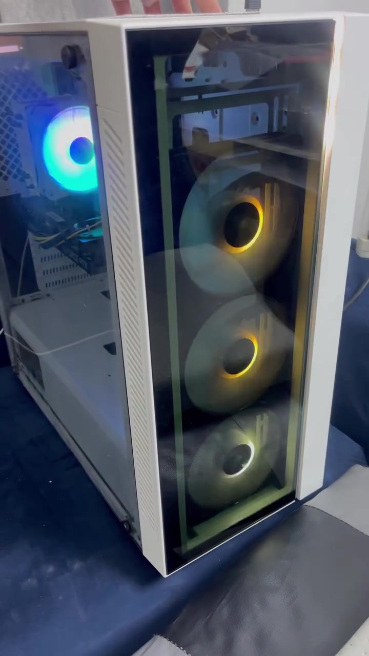 سلام عليكم شباب تجميعة للبيع
R5 5500 try 
B550 soyo new
Ram 16 3200 new 
Rtx 3060 zotac 12G
SSD 250G 
Hdd 2t
Power 650 thermaltake

مفحوصة وشغالة وع الفحص والضمان 
السعر ٨٨٠ الف 
بغداد العطيفية يوجد توصيل


**إذا كنت صاحب هذا الإعلان وتريد حذفه لأي سبب، رجاءا أرسل رسالة إلى الدعم الفني**