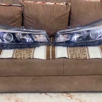 للبيع زوج لايتات سيراتو ١٨اصلي نظيف السعر ٣٠٠وبيهن مجال للطيبين للاتصا...
