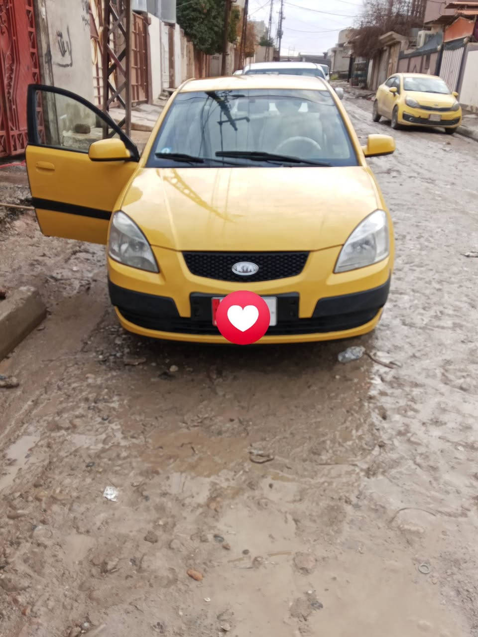 سلام عليكم ريو 2008 كندي ضررها الجاملغ الخلفي بدون دواخل سنويه لل30 بسمي انكليزي رقم نجف تواير جدد فول توماتيك سياره جديده الي مو شراي لايخابرني الرقم ***********اسيا***********
