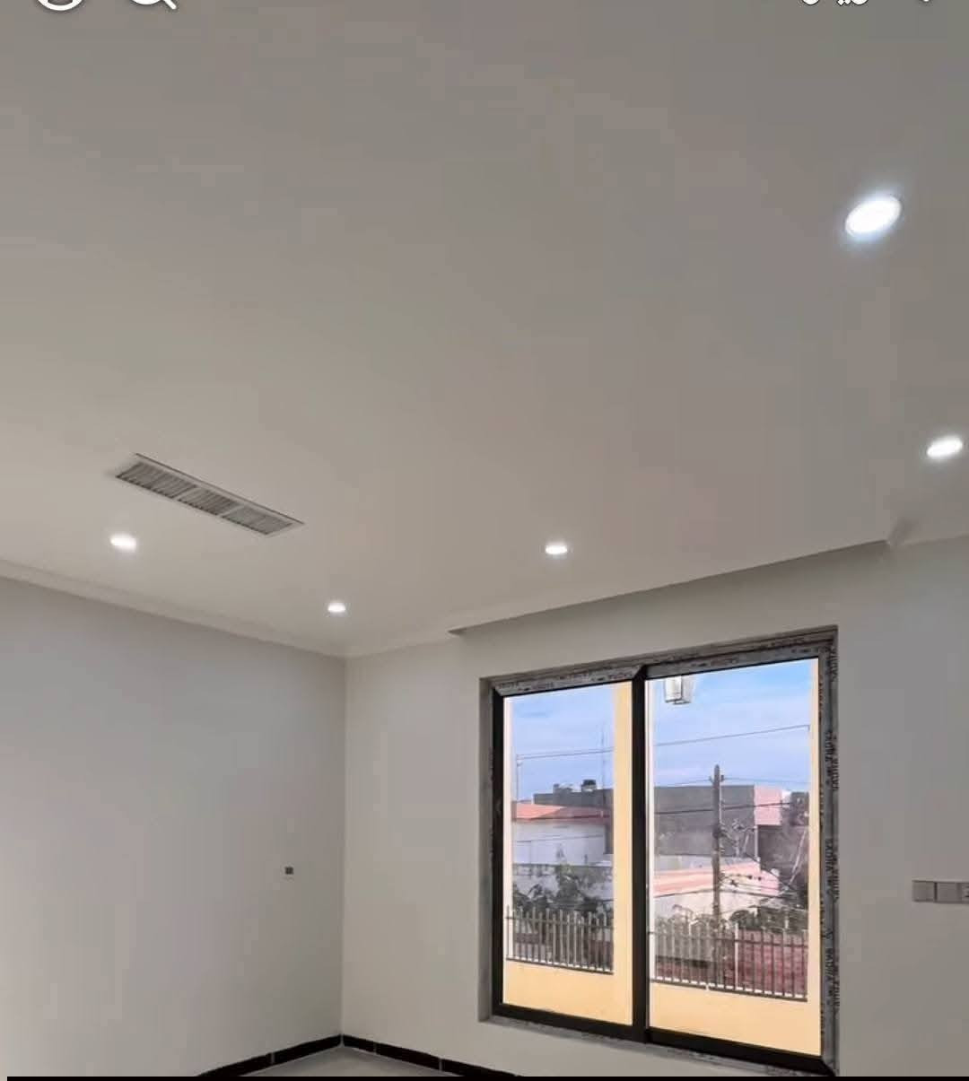 دار للبيع طابو صرف طابقين بناء حديث فول مواصفات سقوف مغربيه دكتات نضام كاميرا واجهه ملكي
طابقين كامل يحتوي على ثلاثة غرف نوم واستقبال ومطبخ وصحيات وهول وبيتونه 

موقع حي الأسرى خلف جامع العدل 

السعر الاتصال ***********
او مراجعة مكتب القاسمي للعقار فرع2 عنوان المكتب حي العسكري قرب جامع المعراج
