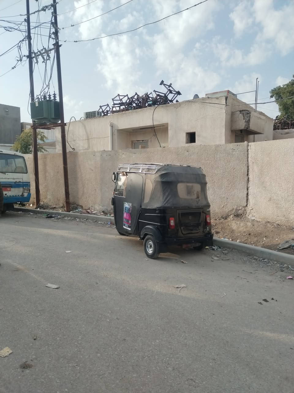 سلام عليكم تكتك 22 البيع بيهة طخة خفيفة جوة البك ليت تكتك خير من لله ماناقصهة شي بكاني بوب شام رقم كربلاء بسمي تحويل ثاني يوم سعر 8 ***********
