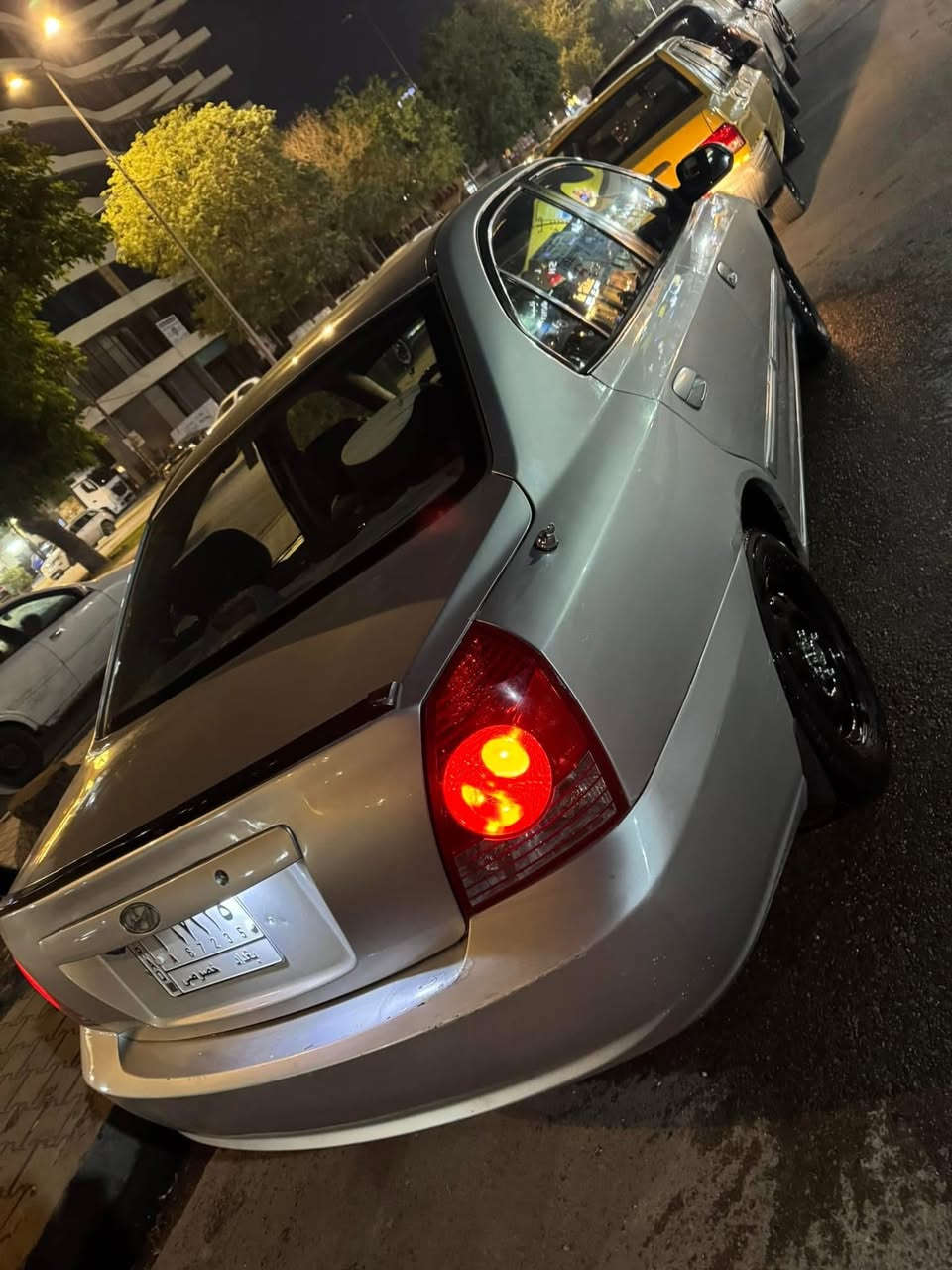 السلام عليكم
النترا  2004 للبيع رقم بغداد سنويه الحد 2028 السياره كلش جديده احلى من الصور تخم تاير جديد صدر وحداديه كلها جديده مصبوغه عام جماليه فقط بيها جاملغ امامي جهه السايق بدون دواخل السعر70 ورقه وبيها مجال مكان السياره بغداد 

الرقم***********
