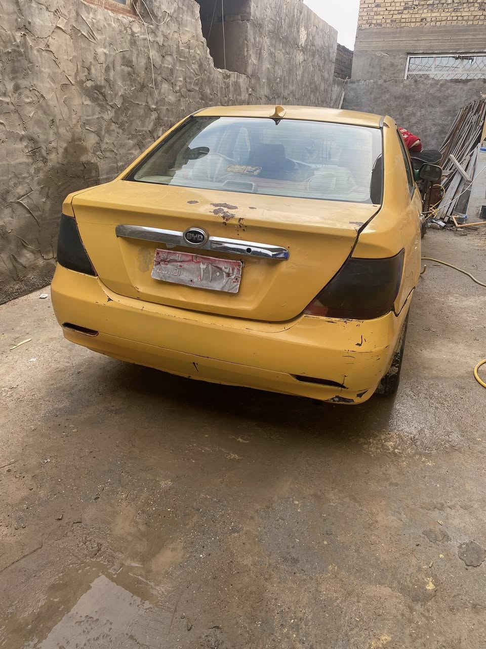 سلام عليكم بي وادي مديل 11رقم صدامي راعيها موجود يريد تحويل السياره من ناحيت محركها مصالي سبوع من مبدل مكينه حته بعده الضمان بيها السياره خير من الله بس شويه رايدلها تعمير السعر 25وبيها مجال مكان السياره الحله سياره تخم تايرات كلشي ما نقصها رقم ***********
