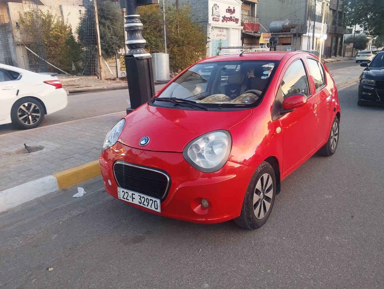 سلام عليكم باندا 2013 محرك كير تبريد شرط سنويه ورقم جديده شاشه كامره قطعه واحد صبغ بدون دواخل مابي ضربه شرط وكاله تحويل. سعر 49 مكان كركوك. ***********. ***********
