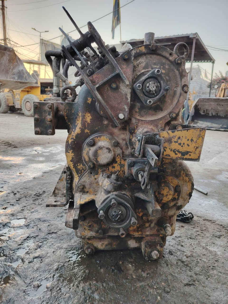 سلام عليكم كير مال 70جديد /***********

