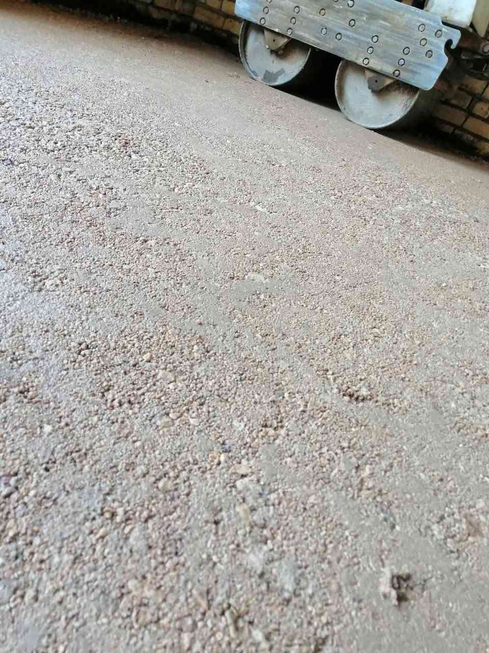 شغل حدل حسب الطلب حادله ام الطن حدل المنازل والبتلوات والاراضي وجميع طبقات السبيس والتراب والحصى 
***********
