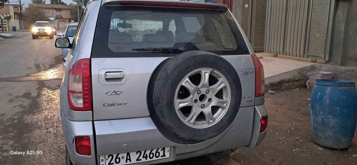 السلام عليكم
شيري تيكو موديل ٢٠١٣ لون سلفر بيها صبغ ابيع حزام محرك مجفت تبريد تدفئة شغالات شاشة سعر  ٤٠ هزة بعد ٣ اشهر وتسقط تحويل مباشر السيارة باسمي 
للتواصل ***********
