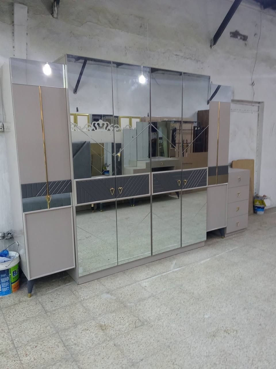 غرفه نوم تركي ماركه تسع قطع 

نظافه 100/100

شد ونقل كامل يصلك 

اي استفسار ع رقم او صفحه المحل او واتساب 

نستقبل الغرف التركي المستعمل او معارضه


**إذا كنت صاحب هذا الإعلان وتريد حذفه لأي سبب، رجاءا أرسل رسالة إلى الدعم الفني**