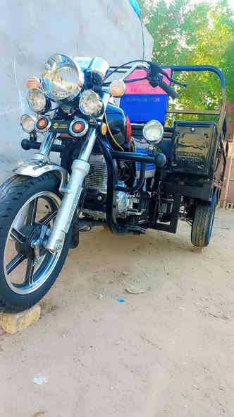 ستوتات للبيع موديل 23 سوته زيرو السعر3 وبيه مجال مكان كربلاء حي العباس رقم ***********0
