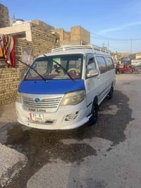 باص كينج لونج • ٢٠١١ • ميسان
