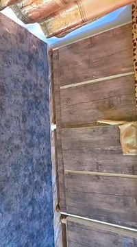 / يوجد كنتور عدد 2 مع بوفيه الكنتور لون وردي عدد ابواب 3 سعر 150 الف ا...