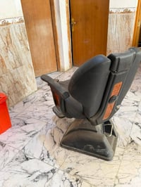 كرسي حلاقة • استخدام قليل • نجف القادسية