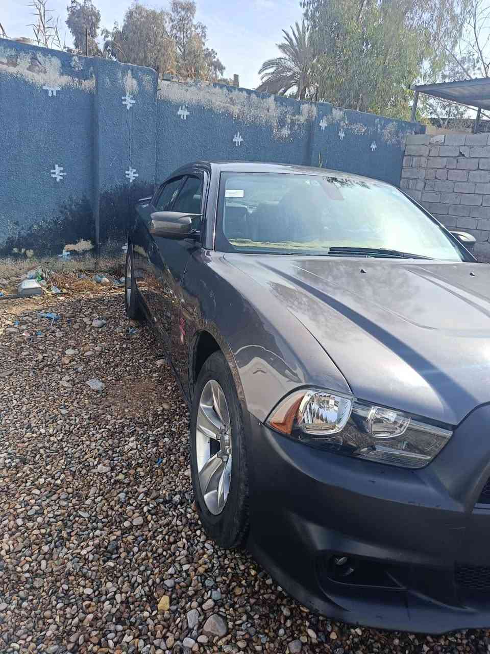 سلام عليكم عليكم 
للبيع فقط 
جارجر 2013  
مكينه 5700
كير مكينه وصدر مكفولات 
والسونار مرفوق ويه الصور 
السعر 130
***********
