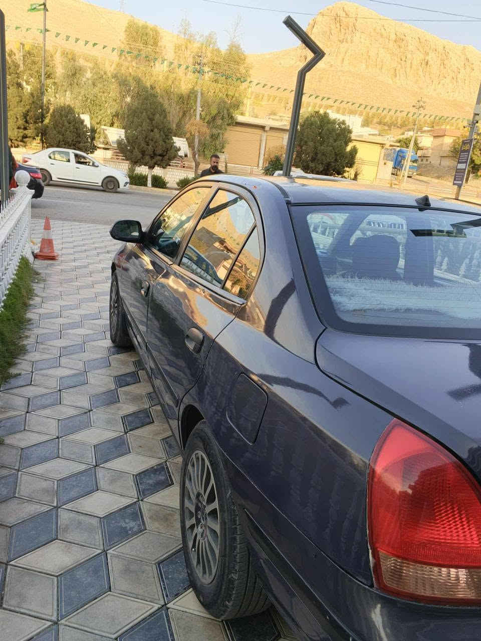 هۆندا النترا 2002 
ڕەقەم سلێمانی تا 2030تازەیە حیزامە لەسەرکاڵبوونەوە  پێشو پشتی کەپسە گێڕو مەکینەی بەشەرت  
شوێن سەیدسادق
*********** السليمانية, العراق
