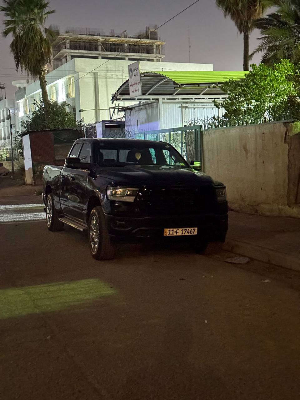 بسم الله الرحمان الرحيم
دودج رام ٢٠٢٢ فئه BIG horn
٦ سلندر ايتورك
ماشيه ٥١ الف
تايرات جديده صدر جديد 
عليها دمام من سوني
عليها محجر راف كانتري
معربه السياره
مبرمجه على البانزين العادي
دواسات راف كانتري
صدر السياره مجرد يتشحم ما يتبدل لان من راف كانتري 
السعر ٢٥٠ للبيع او مراوس
جهت البدي اليمين موضحه بلصور مصبوغه والبنيد مرشوش كلير


**إذا كنت صاحب هذا الإعلان وتريد حذفه لأي سبب، رجاءا أرسل رسالة إلى الدعم الفني**