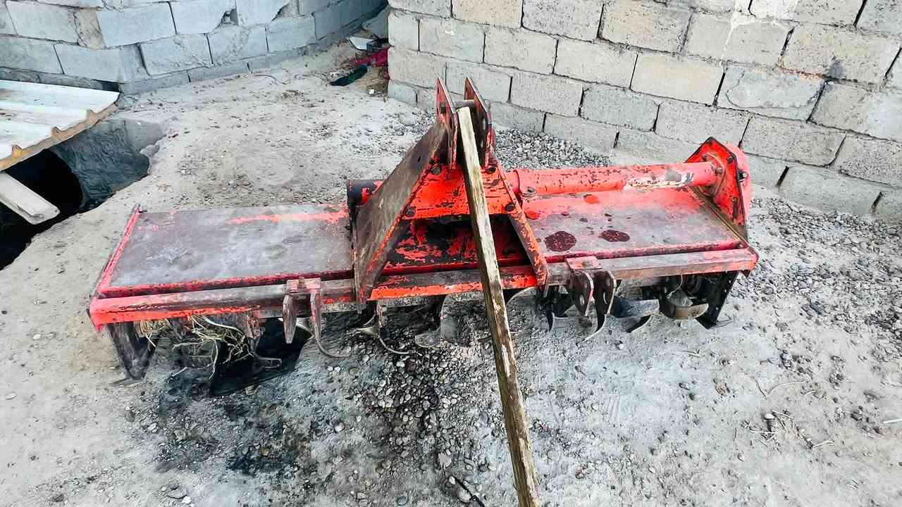 سلام عليكم البيع رفاسه حجم 185 جاهزه ما بيه نقص وقالعه مال بطاطه مكان بغداد اليوسفيه السعر خاص اتصل مكلف بل نشر ***********.    ***********
