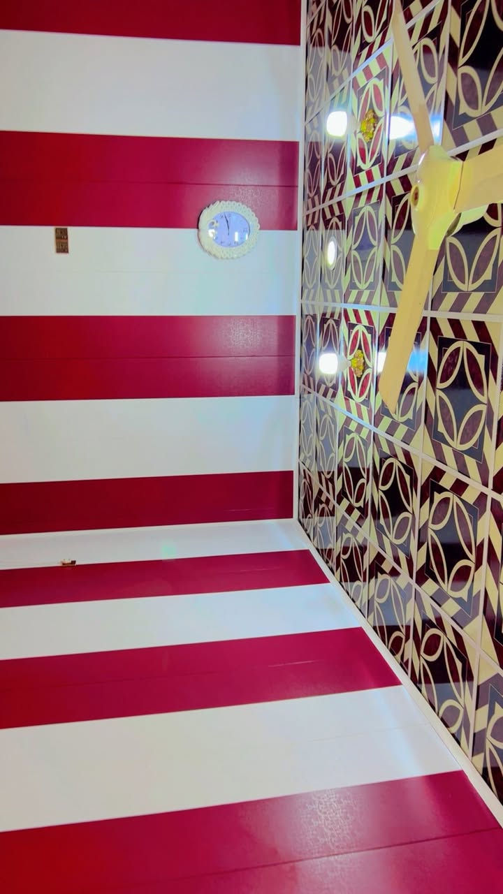 السلام عليكم اخوان اشتغل تأسيس ماء وتأسيس الكهرباء وتنصيب السبالت والمكيفات والسقوف الثانويه بكافة أنواعها  داخل المحاويل  راسلني أجيك البيت والاستفسار هذا رقمي ***********
