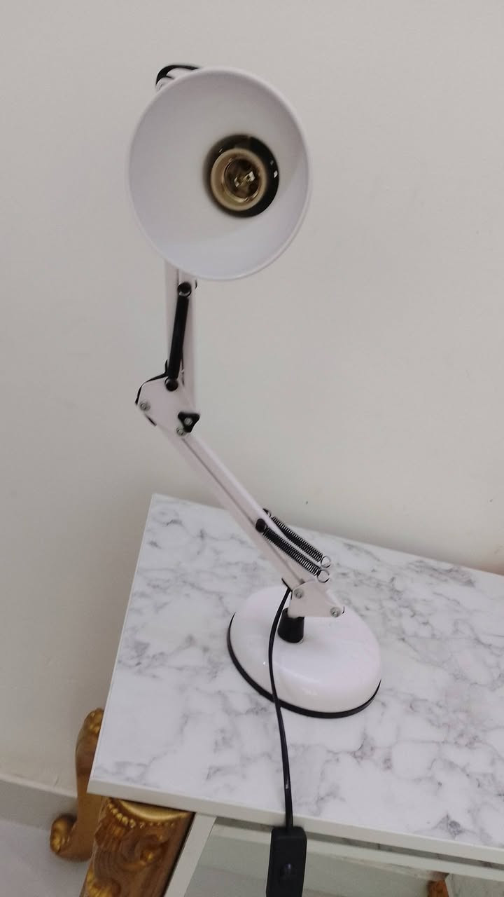 ميز وكرسي وتيب لام للبيع مكان بغداد سعر خاص


**إذا كنت صاحب هذا الإعلان وتريد حذفه لأي سبب، رجاءا أرسل رسالة إلى الدعم الفني**