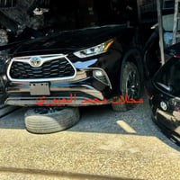 هايلندر موديل 2023 بنزين 6 سلندر  محرك 3500  متوفرة سيارة كاملة لون اس...