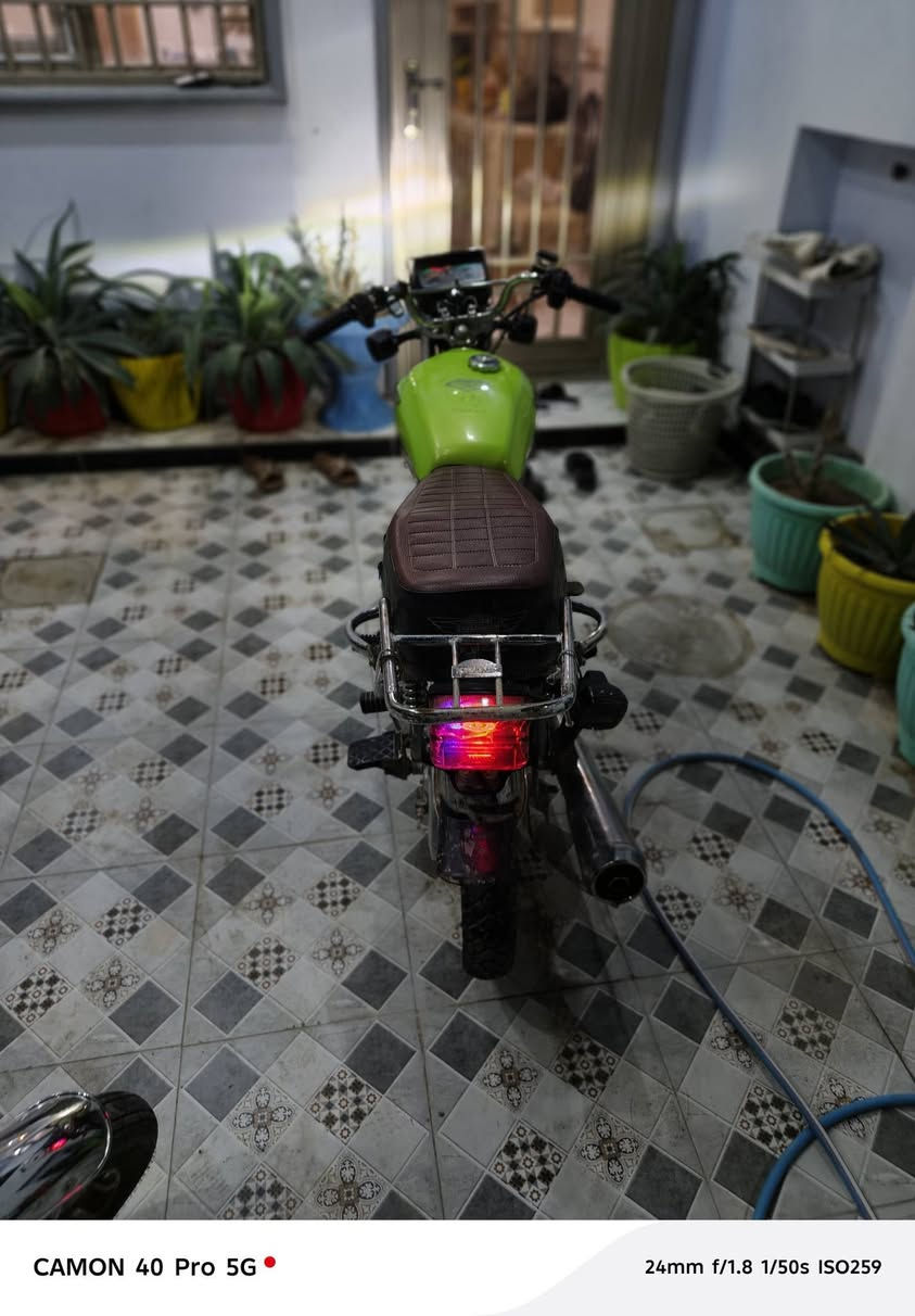 السلام عليكم
ايراني 2020 محدث 2023مفتوح
نضيف حيل 
سعر500وبي مجال
مكاني سامراء حي المثنى
والي يكول غالي ادفع سعر وتدلل ماكلت قفل وذا ما يعجبك لاتعلق رجاء


**إذا كنت صاحب هذا الإعلان وتريد حذفه لأي سبب، رجاءا أرسل رسالة إلى الدعم الفني**