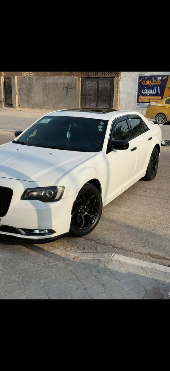 السلام  عليكم ورحمة الله وبركاته
‏‎‏‎       ——— لـلـبـيع  ———

كرايسلر اوباما   — Chrysler Obama

‏‎‏‎وراد كندي .     —  كفاله   

‏‎‏‎الموديل              _2017

فئة.                 — S300 

حجم المكينه   — 3600/ V6

‏‎‏‎اللون               — ابيض    

‏‎‏‎المسافه المقطوعه — 57mi. 

‏‎‏‎حاله السياره. — كلين تايتل  

‏‎‏‎المواصفات 
‏‎‏‎- بصمة تشغيل 
‏‎‏‎- بصمة أبواب 
‏‎‏‎-تشغيل عن بعد 
- فتحة سقف ( بانوراما ) 
‏‎‏‎-ترحيب عند الاقتراب 
‏‎‏‎-كشنات جلد 
-كشنات تدفئة 
- كشنات مساج 
- گير ماوس 
- شاشه ديجتال 
-حساس امامي خلفي 
‏‎-تدفئة ستيرن
‏‎-هندبريك
‏‎‏‎-كشنات تدفئة 
‏‎‏‎- ستيرن بحركه كهربائيه 
‏‎‏‎- تبريد مركزي 
‏‎‏‎- بگ لايت LED 
- ليد نهاري 
‏‎‏‎-كرسي السايق بحركة كهربائيه 
‏‎‏‎-تحكم ستيرن جهتين 
‏‎‏‎-تحديد سرعه 
‏‎‏‎-مانع انزلاق 
‏‎‏‎-كامره خلفيه 
‏‎‏‎باقي المواصفات المعروفه 

‏‎‏‎السعر            — 295

‏‎‏‎رقم السياره    — اربيل

‏‎‏‎موقع  السياره — البصره الزبير

‏‎‏‎للأستفسار.     — ***********
