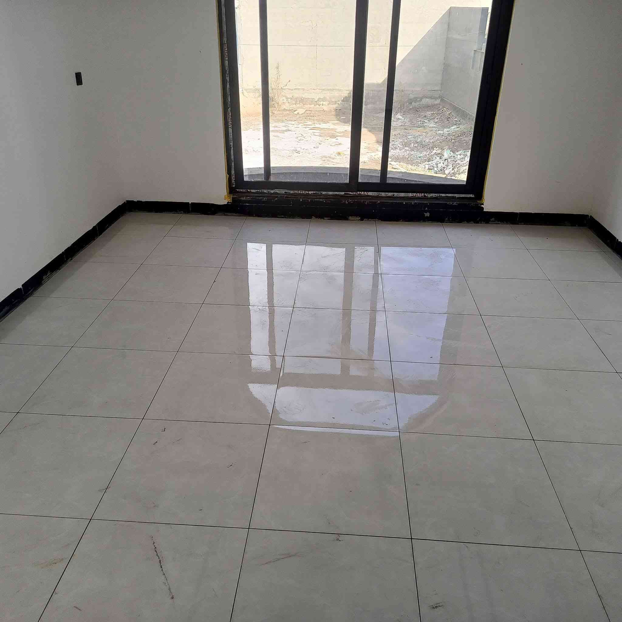 شغل درجه اولى جدران وارضيه بايات درج شغل ليزر وكبان ***********
