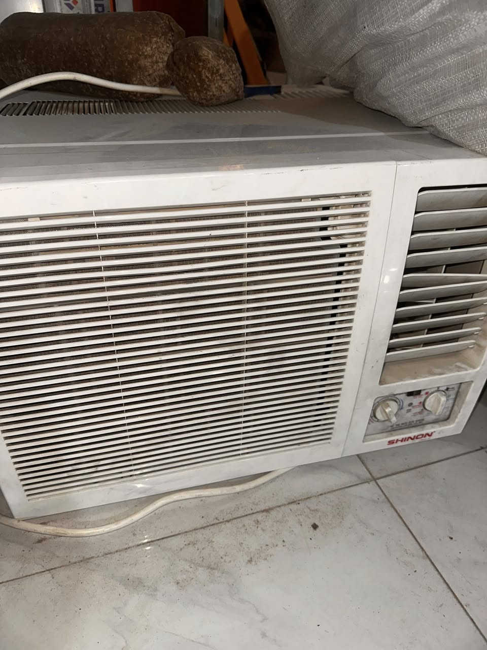 غراض مستعمله 
الاتصال ***********
