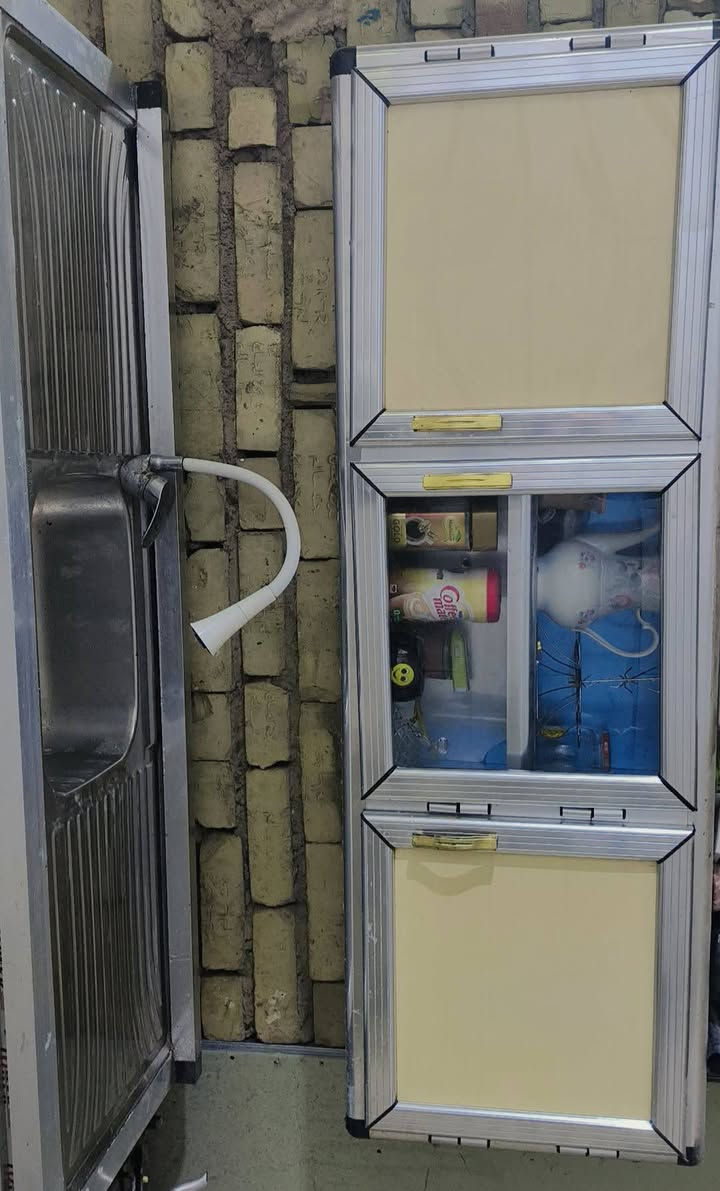 كاونتر المنيووم تفصال نضيف مبي ايي ضرر سعر 250وبي مجال بسيط مستعجله ع بيعته


**إذا كنت صاحب هذا الإعلان وتريد حذفه لأي سبب، رجاءا أرسل رسالة إلى الدعم الفني**