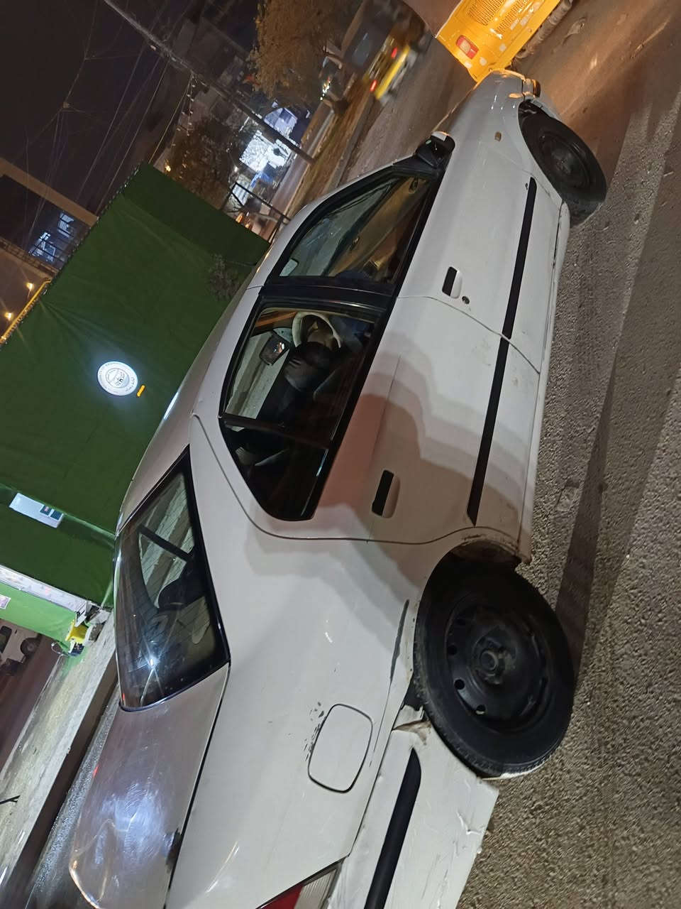 سلام عليكم عندي سياره سمند البيع سياره حلوه ونضيفه مكينه وكير خير من الله ومعروضه 30 وبيه مجال حك جيه‏‪ (2011) ***********‏‪
