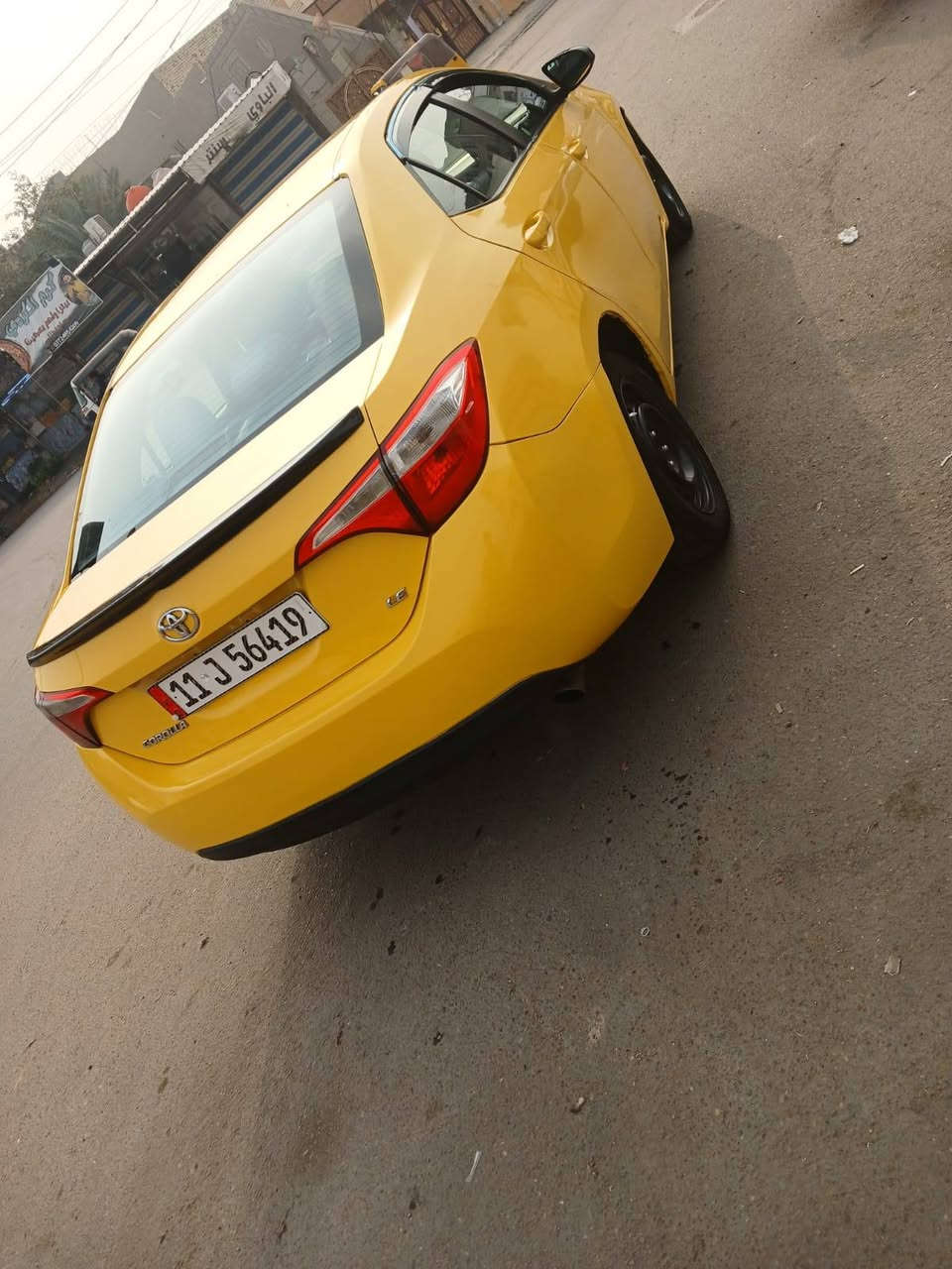 اسلام عليكم كورلا ٢٠١٥ بسمي مصفره هيه وغرامات رقم بغداد نكليزي محرك ١٨٠٠ جديد كير جديد تخم تاير جديد سياره جاهزه وخير من الله حدثها جاملغ امامي وبيها باب خلف اسايق مبدل بدون دواخل  اسعر ١١٠ وبيها مجال الطيبين، (***********)   عل خاص ماارد
