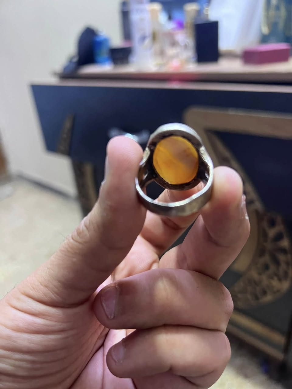 محبس فضة عقيق أبيض للبيع
السعر مناسب،


**إذا كنت صاحب هذا الإعلان وتريد حذفه لأي سبب، رجاءا أرسل رسالة إلى الدعم الفني**