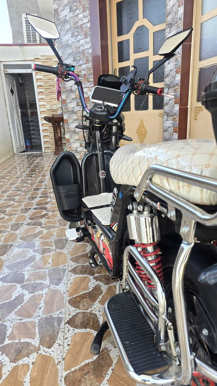 السعر (700]
لسلام عليكم دراجه هيوشه ٢٠٢٦ مستعمل مايقارب شهر دراجه كلش نضيفه وسعره مناسب فقط 700 بطاريات نوعيه الهيوشه 36 امبير ماناقصه اي شي كبل تطلع بيها ويها دوشمه بيضه كامله ومانع سرقه ونشرات وصندقجه وانبيثري وماسك تلفون وهواي شغلات الاستفسار *********** وايضا يوجد هيوشه هم نفس مواصفات جديد مو مستخذم بالكارتون للبيع سعره 870 يوجد توصيل قائم حديثه راوه رمادي
