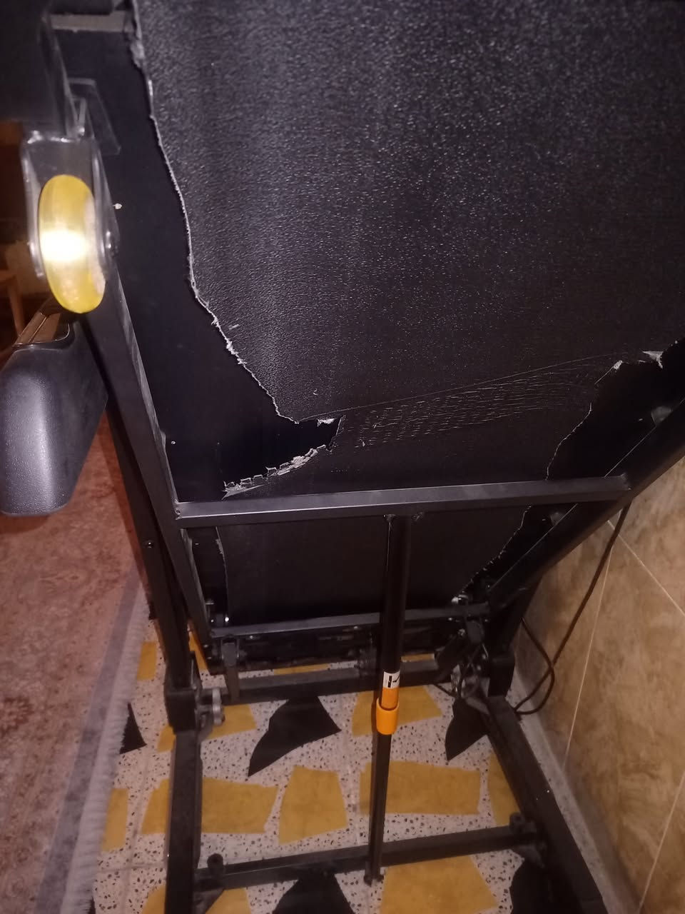 جهاز جري مال رياضه للبيع رجائاً لحد يكتب تعليلق هذه الرقم وخابر ***********
