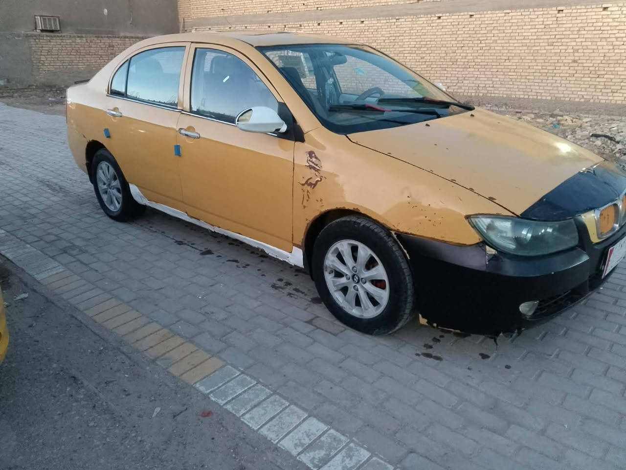 السلام عليكم
اليفان 620 موديل 13 
رقم قادسيه مالكه سماوه مشروع وطني مصفره هيئه 
سياره جاهزه وحلوه كبل اطلع ع باب الله
تخم تاير حداديه كلشي نظيف
كير ومحرك كورلا كير عادي نظيفات
مسبوغه عام ابيع شوف العين 
كهربايات كلها شغاله حتا كيجات
سعر 25 وبي مجال حك جيه مكاني سماوه قضاء الخضر. ***********
