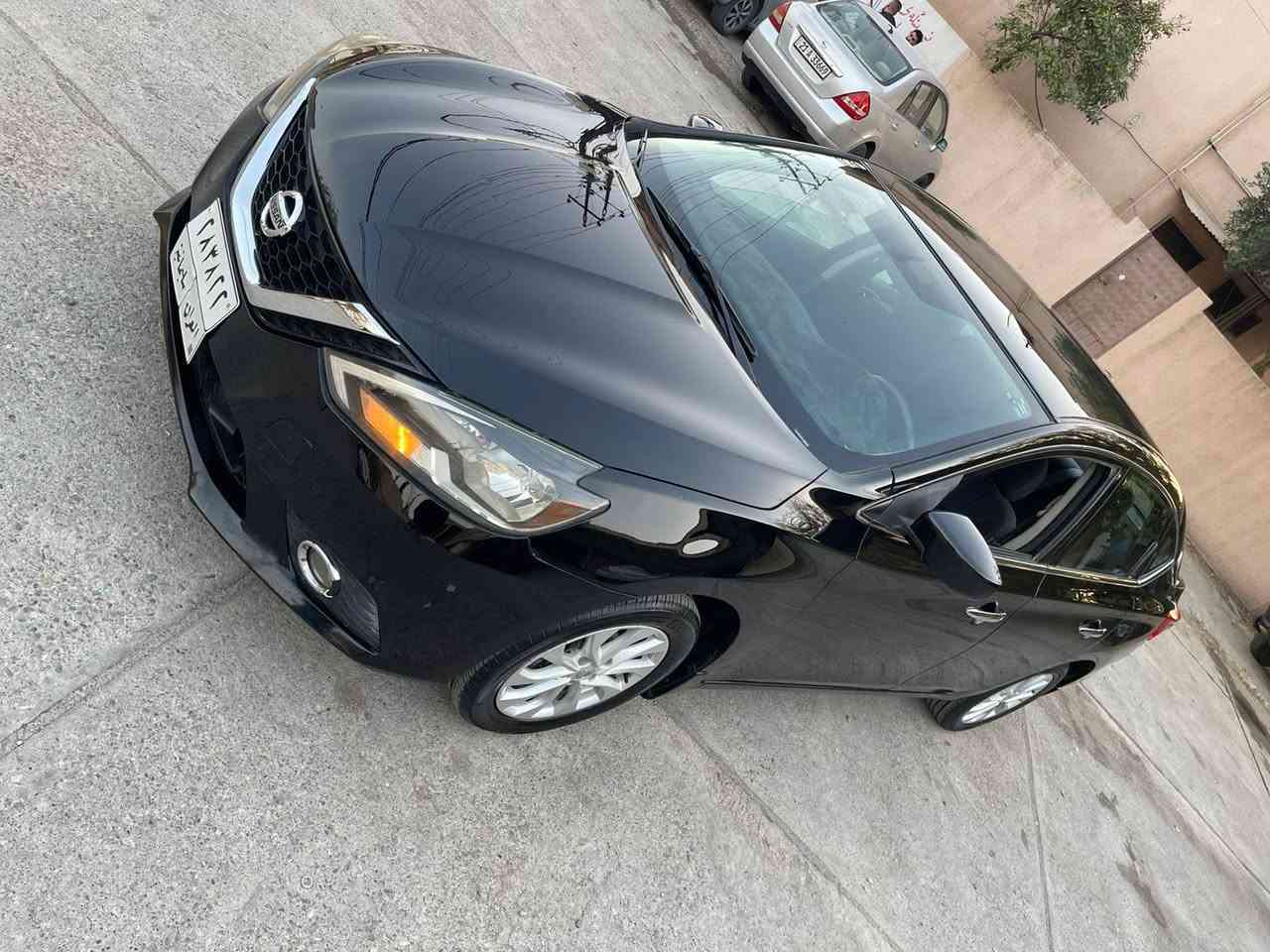 نیسان سێنترا 2018 مواسەفاتی SV
 ۷۱ میل ڕۆشتووە
سەنەوی بەسەر چووە 
بێ بۆیاخ دوو پارچەی گۆڕاوە بە بیلاد
 بێ ناوگرتن ئێرباگی سوکان تەقیوە
سەقفی یەک تۆز کاڵ بوونەوەی هەیە
سەیارەکە سێرفسی کاملی بۆ کراوە

سـعـر : لە کۆمێنت داوابکە ڕاستەوخۆ بۆت دێت 📥 

گێر و مەکینە بەشەرت بێ تەقە و ڕەق
هیچ کێشەیەکی تێدا نییە 

ژمارەی خاوەنەکەی 
***********
