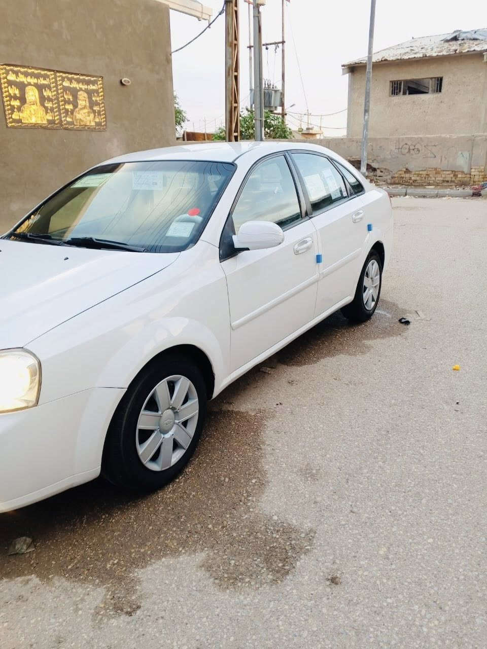 اللهم صل على محمد وال محمد 
مكلف بالنشر 
للبيع اوبترا 2011خليجي
تحويل ثاني يوم سياره ماشي 193الف سياره جديده وجاهزة من مكينه وكير وحداديه جديده وتبريد 🥶🥶 وتخم تاير جديد ومكفوله من ضربه وتبديل ماعده رش جماليه جاملغات امامي وطرف الباب صدر فقط وسعر 67وبيه مجال للاستفسار على رقم ***********مكانه ناصرية مركز
