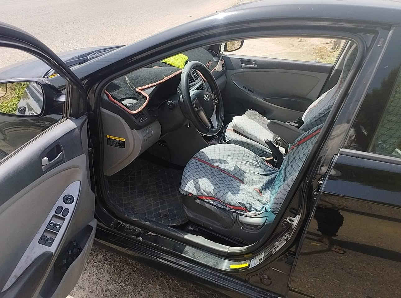 اكسنت هاش باك وارد امريكي ضاربتها جاملغ الخلفي سيارة ناعمة أو نضيفة سعرهة 77 وبيهة مجال *********** اتصل وتدلل
