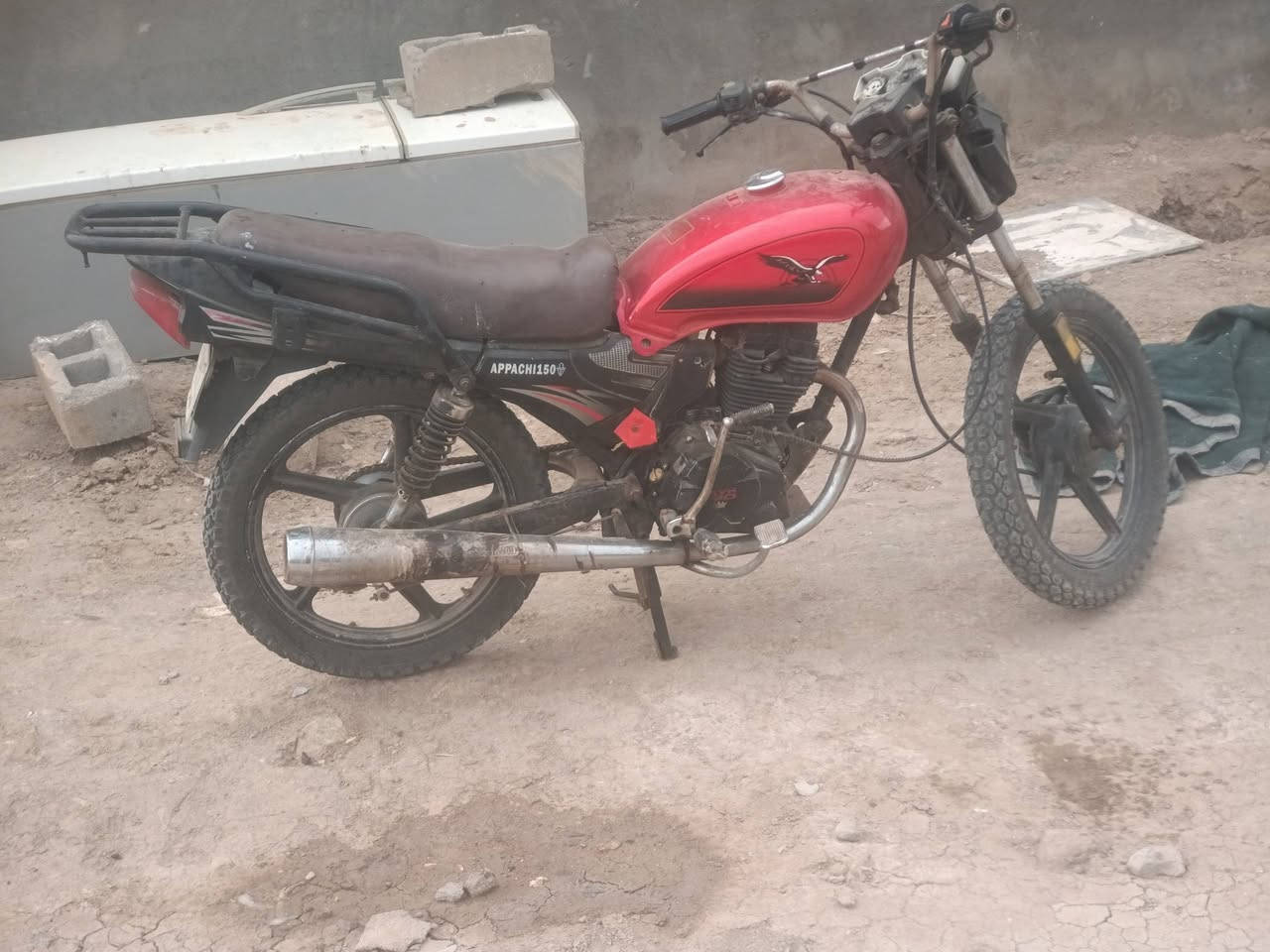 للبيع السعر 500 رقم الهاتف ***********
