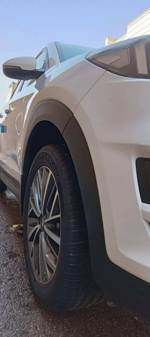 السلام عليكم هونداي توسان خليجي وارد كوري ابيض ٢٠١٩فول مواصفات عدى البنراما بصمه جلد لونين كشنات ثنين كهرباء حساس خلفي أمامي اصل سايد بريك رجل تحكمات ستيرن جهتين كامره اصل شاشه كاربلي صاج وكاربون فايبر  شاحن تلفون واير ليس تبريد خلفي شلاجه جكمجه مود درايف تبريد خلفي ترحيب مري كهرباء لايت زنون خمس عدسات حاجب لد نهاري بك لايت لد رقم بغداد السعر ١٩٥$مكان السياره بغداد السياره بيها ربع دعاميه خلفي صبغ جهه اليمين مكان السياره بغداد تلفوني &***********
