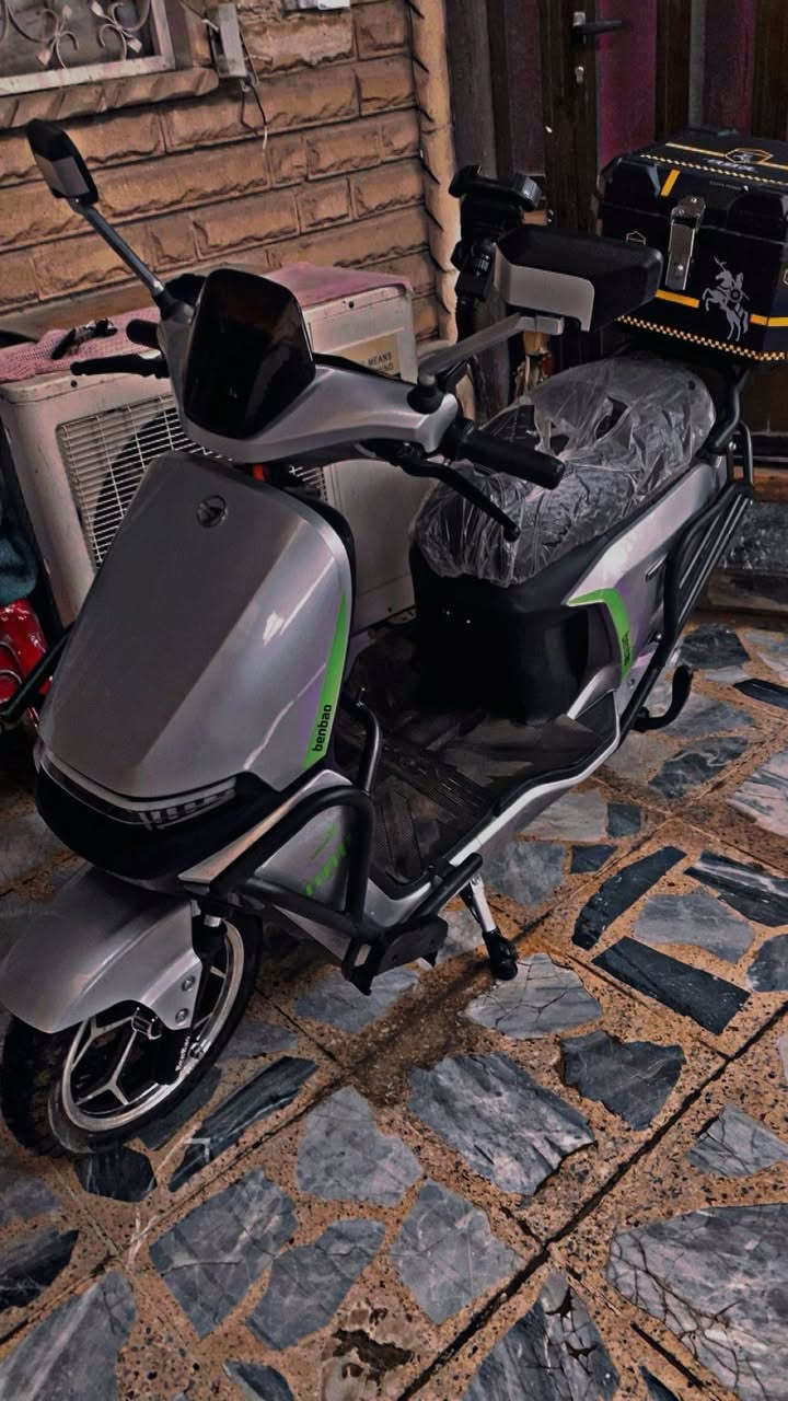 دراجة شحن وكيل المسار الاخضر  بعدها بالنايلون استخذام اقل الاسبوع  N95 بينباو  گير ٤ سرعات تمشي ٧٠ حقيقي ملف١٥٠٠-٢٠٠٠  بيها نظام مانع انزلاق ولايت عالي ناصي زنون ولايتات جانبيه ورجوع بگ R شاحنتها الاصلية ٧٢ فولط ٣٣ امبير  وخير من الله السعر ٨٥٠ الف وبيه مجال مكاني السيدية رقمي ***********
