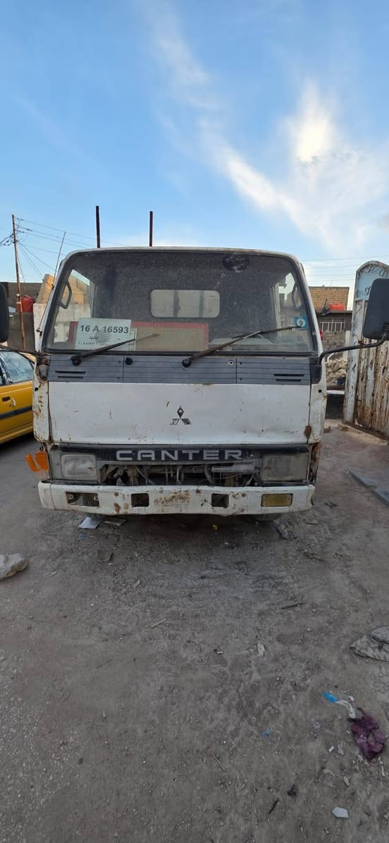 السلام عليكم سياره كنتر للبيع مكينه كير كيه بنكو اطارات تخم +باتري جديد رقم قادسيه انكليزي سنويه 2030السعر 35وبيهه مجال مكان السماوه المركز
***********
