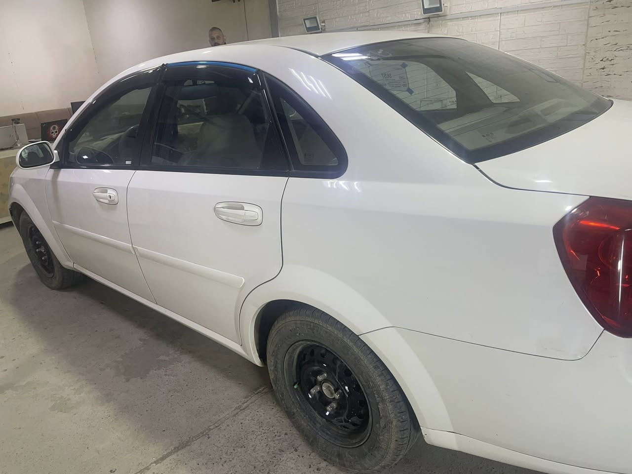 اوبترا موديل 2010سعر 75سونار جديد مرفق مكاني ديالى بدون حادث وتبديل قطعه صبغ اثر شخوط تخم تاير جديد كير اوتو سنويه لغايه 2027تحويل وكاله حاضر ***********
