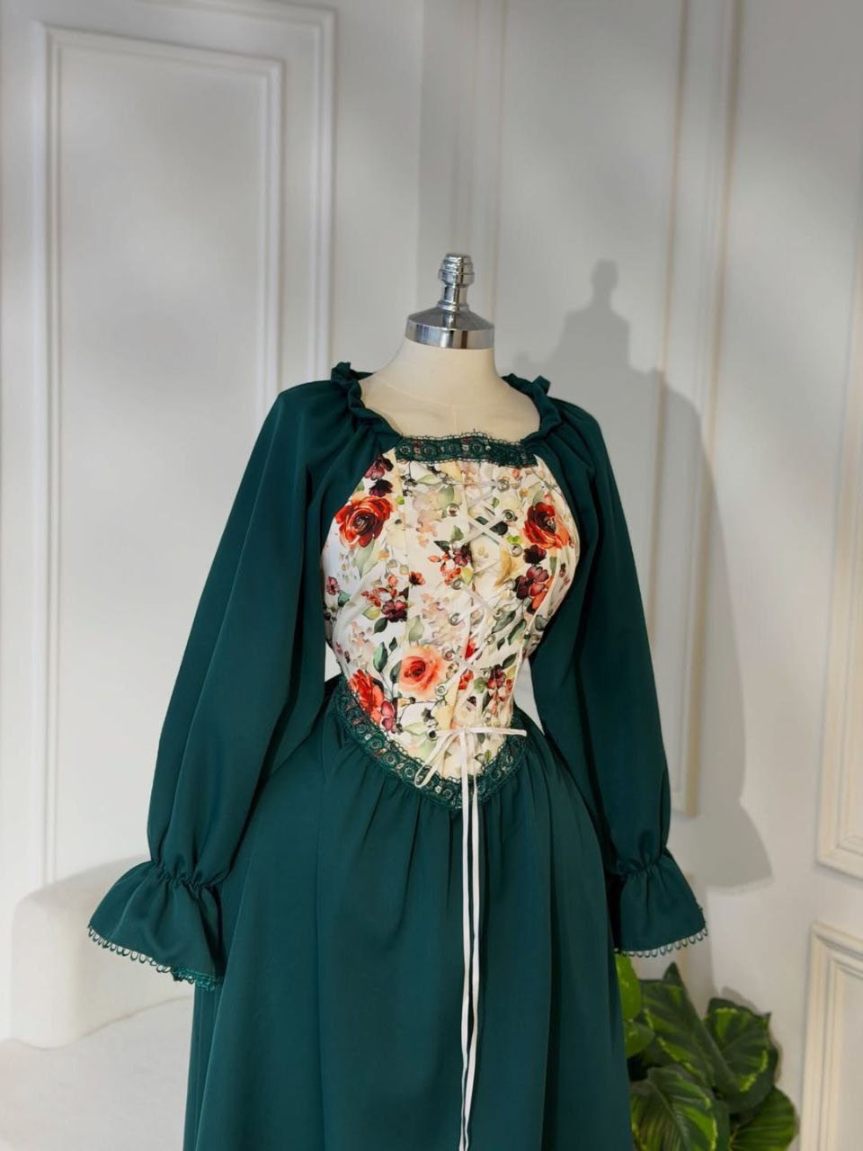 فستان فكتوري❤‍🩹
السعر عن طريق المراسلة 
خامة هوريم دابل تركي
38-40-42-44-46-48


**إذا كنت صاحب هذا الإعلان وتريد حذفه لأي سبب، رجاءا أرسل رسالة إلى الدعم الفني**