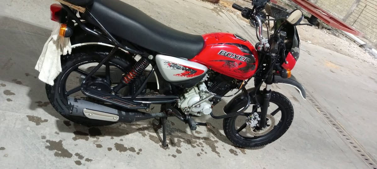 السلام عليكم درجة بوكسر جديده امرقمه انكليزي كلهه شغاله الدراجه ما مشتغله دلفري استخدام شخصي السعر1800بيهه مجال المكان بغداد تقاطع النهروان *********** بغداد, العراق
