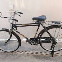‏السلام عليكم ‏بايسكل هندي أصلي للبيع 🚲 ‏علامة wildon 👉 ‏لون أسود ‏كل ...